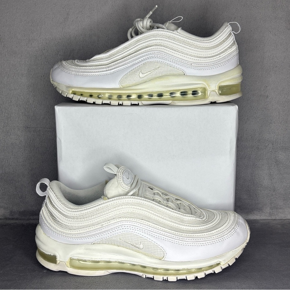 Nike Air Max 97 Triple White Men’s 9 Women’s 10.5 Classic Sneakers